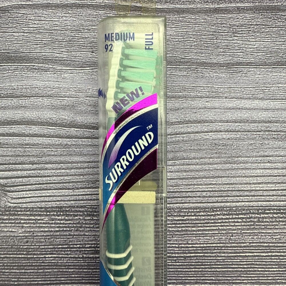 Mentadent 92 Toothbrush Medium Full Head Wraps & Surround Bristles Flexible GREE